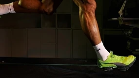 Foto de PUMA viste de Sunny Lime sus principales zapatillas de competición