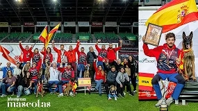 Foto de Íñigo Sierra, subcampeón del mundo, y España, tercera por equipos en la Fórmula 1 de las competiciones caninas en el Mundial FCI-IGP 2026