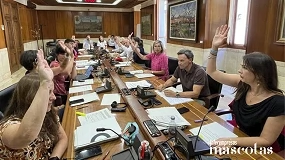 Foto de Aprobada inicialmente la nueva ordenanza de animales que refuerza su protección y sanciona por no limpiar los orines de los perros en Vitoria-Gasteiz