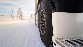 Foto de Hankook ampl�a su gama de neum�ticos de invierno para camiones con los Smart Control AW53 y DW53