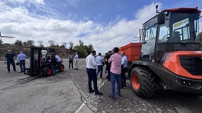 Foto de AUSA acerca a sus clientes la estrategia, tecnolog�a y capacidad industrial de la compa��a