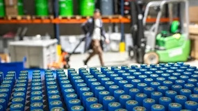 Foto de Decathlon entra en el negocio de las baterías reutilizadas
