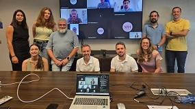 Foto de Cultivan microalgas para adaptar al cambio climático el cultivo de viñedos