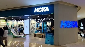 Foto de Deckers mejora su previsión de beneficios pese a rebajar sus expectativas de ventas