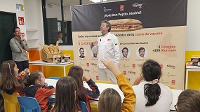 Foto de M�s de un centenar de escolares descubre la carne de vacuno con ��Hola, Don Pepito!�