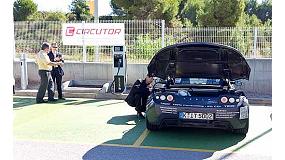Foto de Rafael de Mestre carga su coche 100% elctrico en Circutor