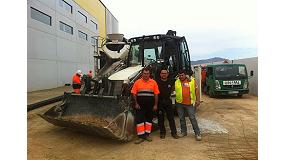 Foto de Servicios Tcnicos Napal adquiere una retrocargadora Hidromek para afrontar los duros trabajos almerienses