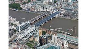 Foto de Londres inaugura el mayor puente solar del mundo con paneles Panasonic