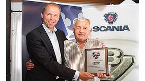 Foto de Scania homenajea la figura del presidente fundador de Himoinsa y celebra la entrega del motor 4000