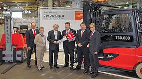 Foto de Linde Material Handling fabrica su carretilla 750.000