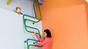 Foto de KidsLofty by Katzden Architec LTD: Fun, safe and practical ladders for the youngest members of the family designed by Alegre Industrial