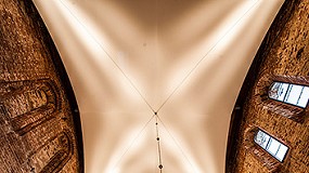 Foto de Lutron illuminates renewed Dargun Abbey in Germany. Light and sound creating music