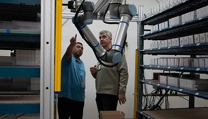 Foto de Universal Robots ayuda a DCL Logistics a aumentar un 500% su productividad
