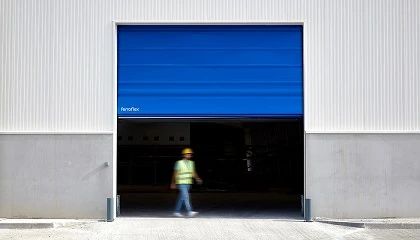 Foto de Las puertas rpidas apilables de Ferroflex, gran solucin para naves industriales