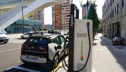 Foto de Iberdrola instala 40 puntos de recarga en Oviedo