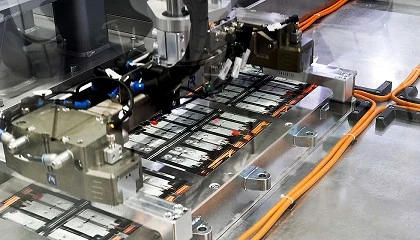 Foto de Automatización para aumentar la productividad de las fábricas de baterías