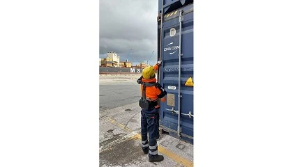 Foto de Los exoesqueletos Mate mejoran la ergonoma de los empleados de la Autoridad Portuaria de Livorno