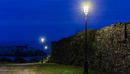 Moderniza tu hogar con armarios de luz led en Pontevedra