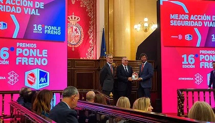 Foto de Sistemas ADAS y EMT Madrid, galardonados con el premio Ponle Freno-AXA