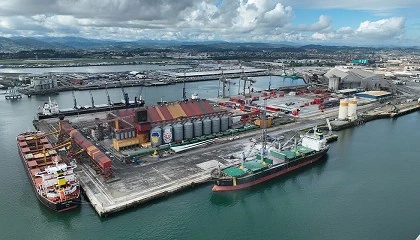 Foto de El Puerto de Santander contina en la senda del crecimiento con un importante aumento de la mercanca general