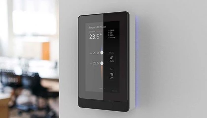 Foto de Touchscreen Room Controller, o novo dispositivo da Schneider Electric