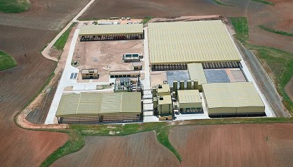 Foto de Acciona se adjudica dos nuevos contratos de operacin y mantenimiento en la planta de tratamiento de residuos de Loeches