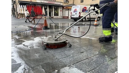 Picture of Vitoria-Gasteiz utilizar nuevas hidrolimpiadoras para la limpieza de las calles