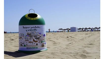 Foto de El Consell colabora con Ecovidrio en la campaa Bandera Verde de la sostenibilidad de recogida de envases
