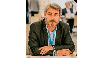 Luis Moreno, responsable comercial del sector piscinas para España de Renolit Alkorplan