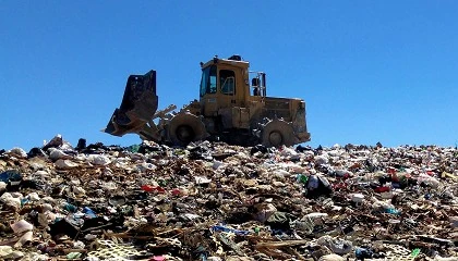 Foto de Enac concede a AGQ la primera acreditacin para la evaluacin de la eficiencia del tratamiento previo al depsito de residuos municipales en vertedero