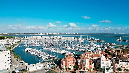 Foto de Los puertos de Marinas de Andaluca encaran un verano con un 85% de ocupacin