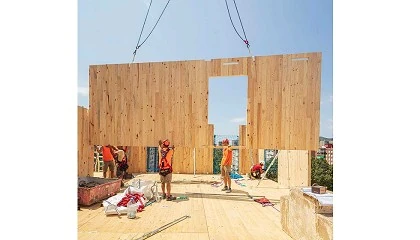 Foto de Nuevo programa profesional en edificacin industrializada con madera