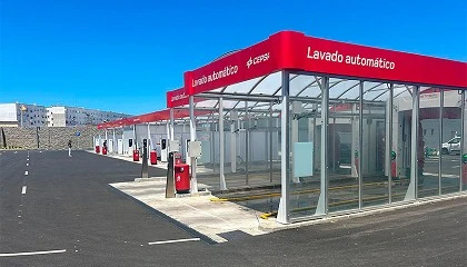 Foto de Alta tecnologa, eficiencia y sostenibilidad, en la limpieza de automviles