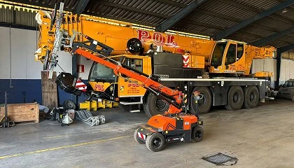 Foto de Gras Pol extiende sus servicios al sector del vidrio con el robot cristalero Jekko MPK06V