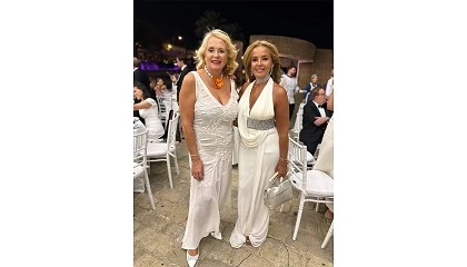 Foto de Encarna Moreno y Mara Gmez, las manos expertas tras los looks de la XVIII Gala de los Premios Escaparate