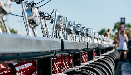 Foto de El Gobierno apuesta por el bikesharing y las e-bikes: 40 millones en ayudas para el uso de la bicicleta