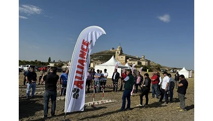 Foto de Alliance demuestra sobre el terreno la importancia de una correcta presin de los neumticos agrcolas