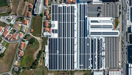 Foto de EDP instala um dos maiores parques fotovoltaicos em cobertura de Portugal