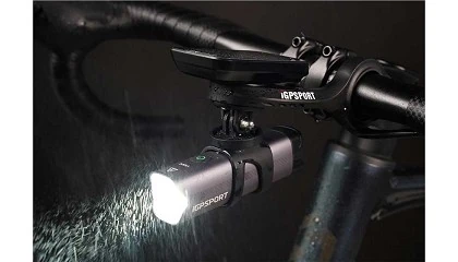 Foto de La mejor innovación para el ciclista nocturno: luz inteligente VS500 de iGPSPORT