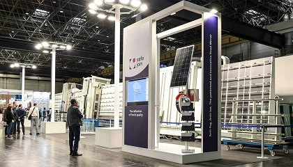 Foto de Safe Join, el innovador espejo de trfico, aterriza en Glasstec 2024