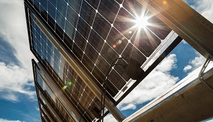 Foto de Avances en seguidores solares: innovacin y adaptabilidad para maximizar la produccin de energa renovable