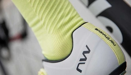 Foto de Northwave calza con estilo a los ciclistas con las nuevas Revolution