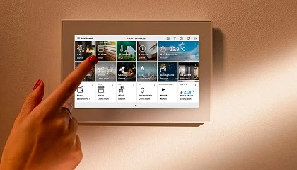 Foto de ABB presenta OneTouch 7: Un panel para la automatizacin del hogar