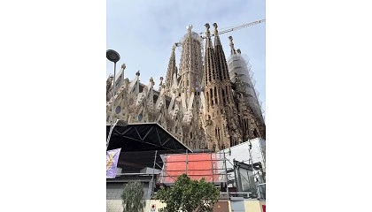 Fotografia de Proyecto Grupel de apoyo energtico a la Sagrada Familia