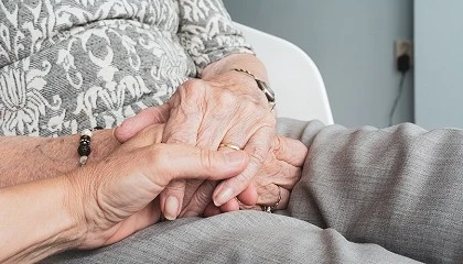 Foto de Beneficios de la teleasistencia para la tranquilidad de las familias