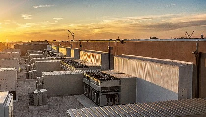 Foto de Vertiv y Compass Datacenters colaboran en un sistema combinado de refrigeracin lquida y por aire