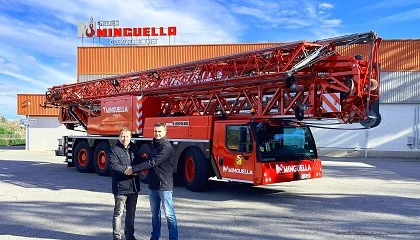 Foto de Gras Minguella invierte en la gra Liebherr MK 88-4.1, la primera de su parque de maquinaria