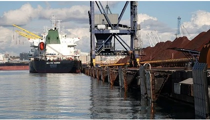 Foto de El Puerto de Tarragona modernizar el muelle de Catalua