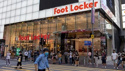 Foto de Foot Locker elige a dos pesos pesados del comercio minorista para su junta