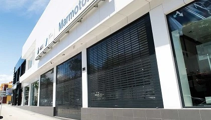 Foto de Collbaix desarrolla soluciones en puertas enrollables y automticas de cristal